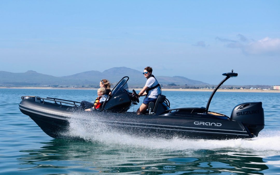 NEW GRAND G580 – LIMITED STEALTH EDITION